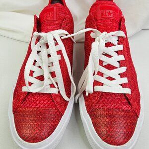 Converse With Lunarlon Size 10.5 Mens Or 12.5 Womens Red Low Fashion Sneakers
